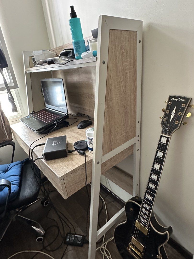 Study Table (Category: Tables & Sets) located in Singapore. Submitted by trendy_bee (Listing ID 1443392009, Image 2). Description: Very sturdy and nice table . In very good condition. .