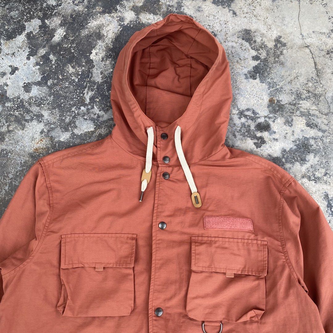 Tactical Multipocket Jacket (Category: Coats, Jackets and Outerwear) located in Kota Bharu. Submitted by excel_bundle (Listing ID 1443468410, Image 2). Description: 🔥Tactical Multipocket Jacket 🔥Hunting Design 🔥Snap Button 🔥Multipocket 🔥Kondisi 9/10, cuma ada kesan light faded di lengan kanan 🔥Boleh rujuk gambar detail sebelum membida 🔥Ada hood 🔥Casual Streetwear Outfits Memang Ngam🫡 📌UKURAN MANUAL Pit 25 / Labuh 28.