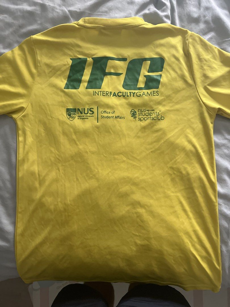 TeamNUS engineering (Category: Activewear) located in Singapore. Submitted by henrawan263 (Listing ID 1443346973, Image 2). Description: Preloved nus shirt - L size Pickup at Bukit Batok MRT.