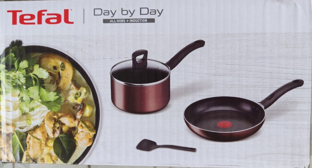 Tefal Day by Day Cookware Set with Frying Pan and Saucepan