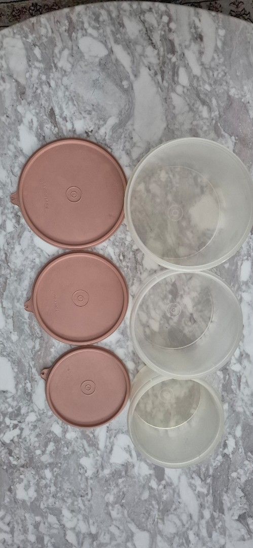 Tupperware Round Containers with Lids Set of 3