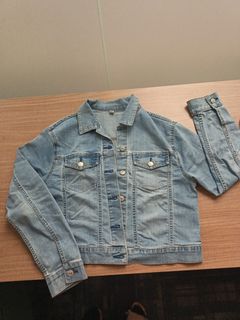(Category: ) located in . Submitted by sing (Listing ID 1443407228, Image 1). Description: .