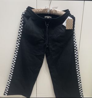 （分類：）位於 。 由 selena_1017 提交（商品編號 1443377429，圖片 1）。簡介： 。
