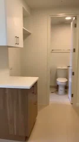 Vantage Kapitolyo 1br for sale (Category: Apartments & Condos) located in Pasig City. Submitted by dennis.m1 (Listing ID 1443395857, Image 3). Description: The Vantage Kapitolyo by Rockwell United Street Barangay Kapitolyo, Pasig City 27th floor, West tower 1 bedroom for sale floor area: 40 square meters 1 toilet and bath bare with balcony 1 parking slot Price: Php 9,100,000 .