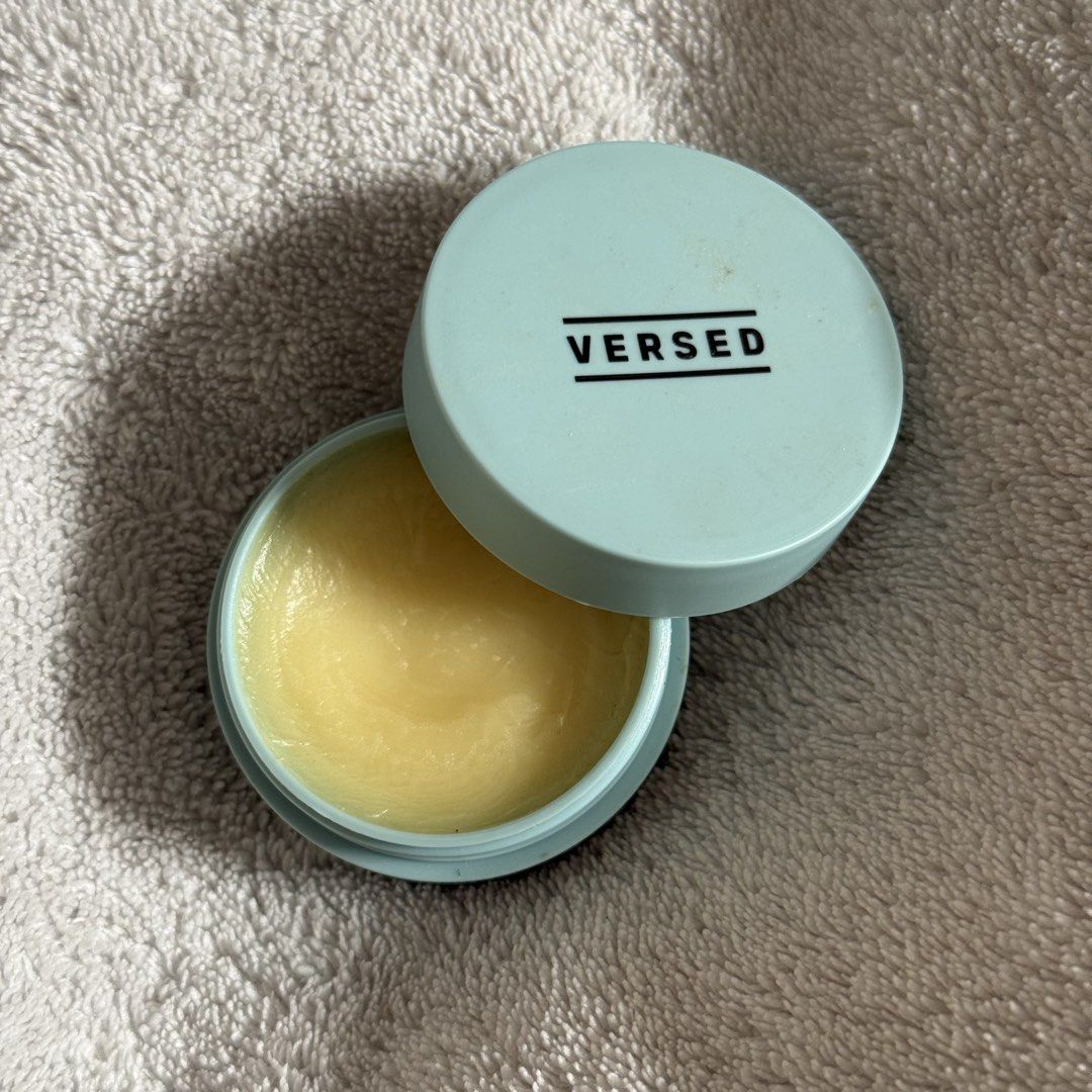 Versed Smooth Landing Advanced Retinoid Eye Balm (Category: Face Care) located in Quezon City. Submitted by deqlutter (Listing ID 1443386536, Image 1). Description: 95% full.