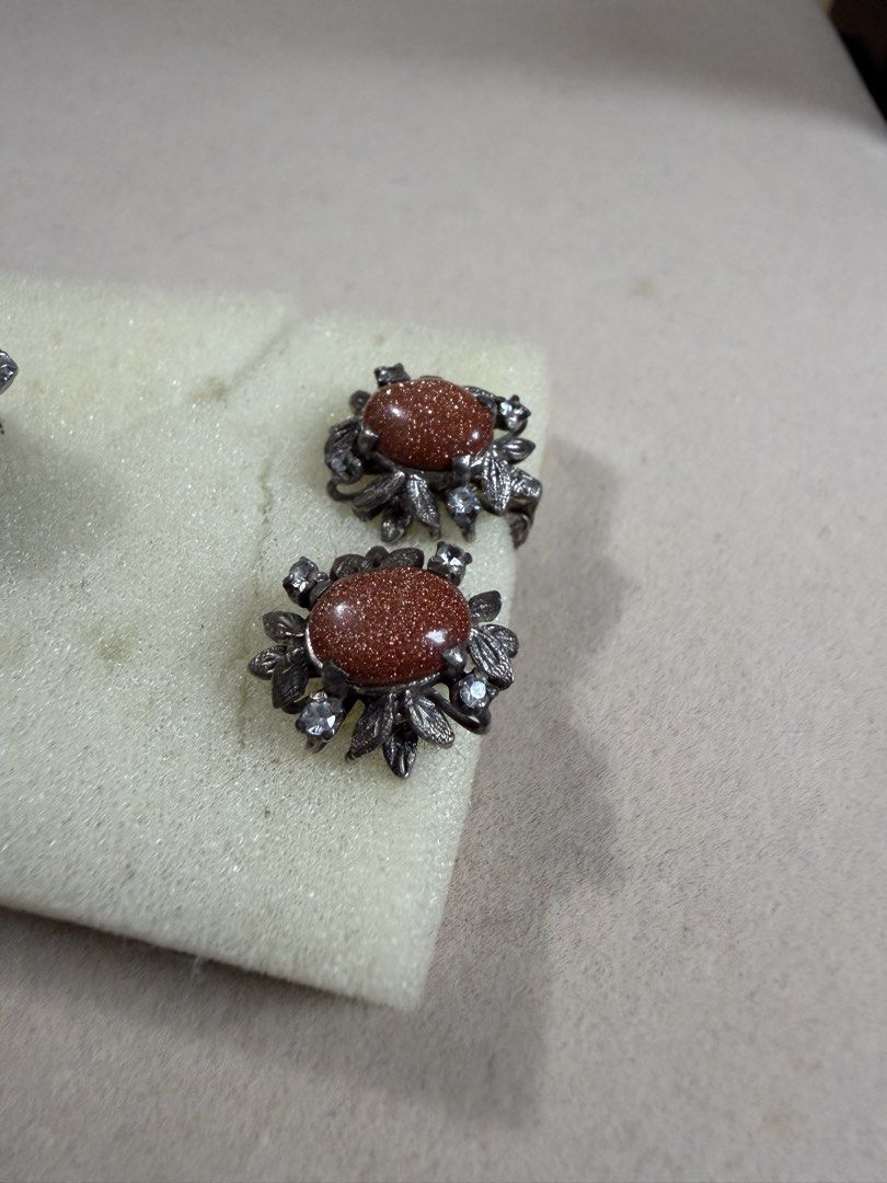 Vintage Earrings and Ring Sand stone (Category: Earrings) located in General Santos City (Dadiangas). Submitted by prelovedpickers (Listing ID 1443363694, Image 3). Description: Selling Preloved Vintage sandstone earrings and ring size 8 silver 925 need cleaning .