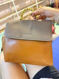 (Category: ) located in . Submitted by thrifting_mamah (Listing ID 1443462737, Image 1). Description: .