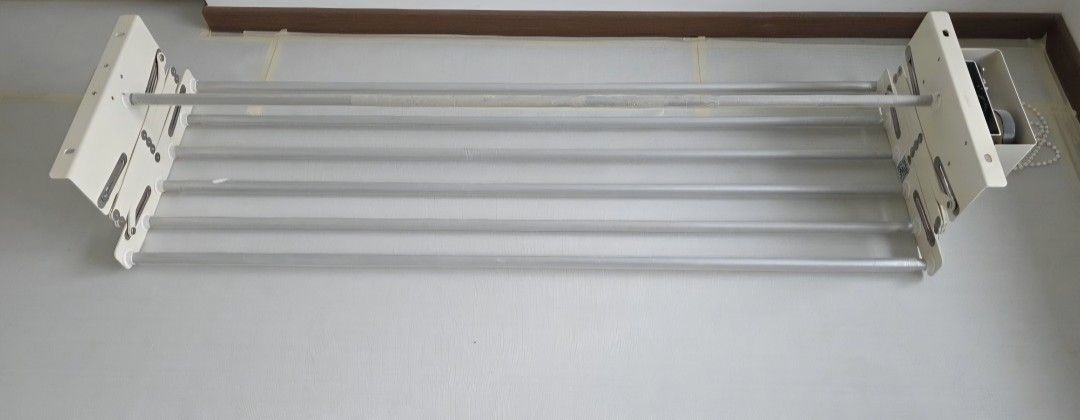 Wall Mounted Retractable Clothes Drying Rack