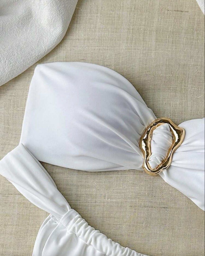White Bikini Set with Gold Buckle Detail (Category: Bikinis & Swimsuits) located in Cavite. Submitted by lizafernandez (Listing ID 1443436263, Image 2). Description: .