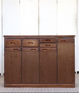 (Category: ) located in . Submitted by FurnitureGallery (Listing ID 1443494877, Image 1). Description: .