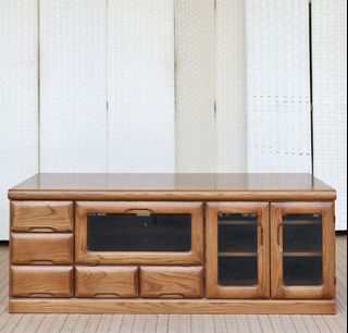 (Category: ) located in . Submitted by FurnitureGallery (Listing ID 1443494525, Image 1). Description: .