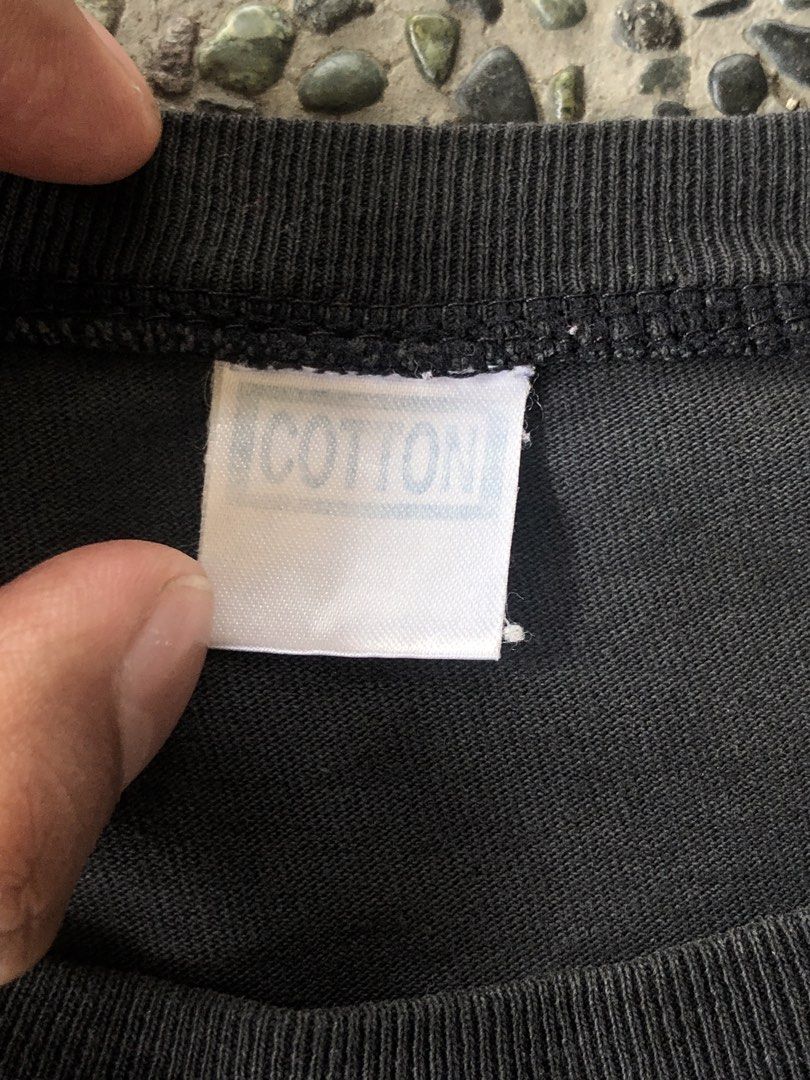 WWE Dave Batista T-shirt (Category: Tshirts & Polo Shirts ) located in Valenzuela. Submitted by evsweatshirts (Listing ID 1443415044, Image 3). Description: 15x20 | 7/10 condition | pinholes, stains.