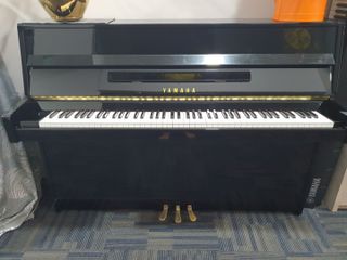 (Category: ) located in . Submitted by loveformusic616 (Listing ID 1443413781, Image 1). Description: .