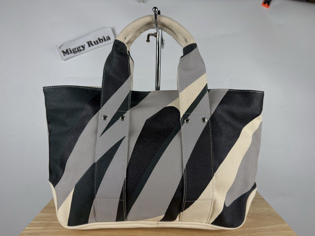 Y’saccs - Yohji Yamamoto Canvass Tote Bag (Category: Tote Bags) located in Cabanatuan. Submitted by Cruel.Thrift.PH (Listing ID 1443437405, Image 2). Description: Y’saccs Canvass Tote Bag Brand New with Tag Php 1,650 + Shipping Fee.