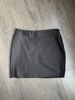 (Category: ) located in . Submitted by clearmycloset65 (Listing ID 1443329968, Image 1). Description: .