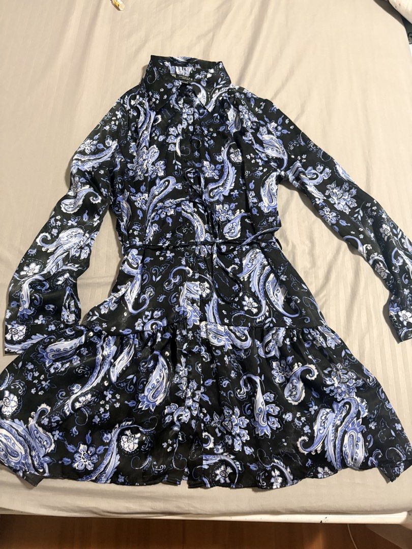 Zara Dress and Pants (Category: Dresses) located in San Fernando. Submitted by chiiidecluttering (Listing ID 1443426851, Image 1). Description: 500 each .