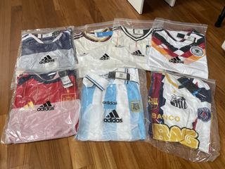 (Category: ) located in . Submitted by eliteballjerseyzz (Listing ID 1443549639, Image 1). Description: .
