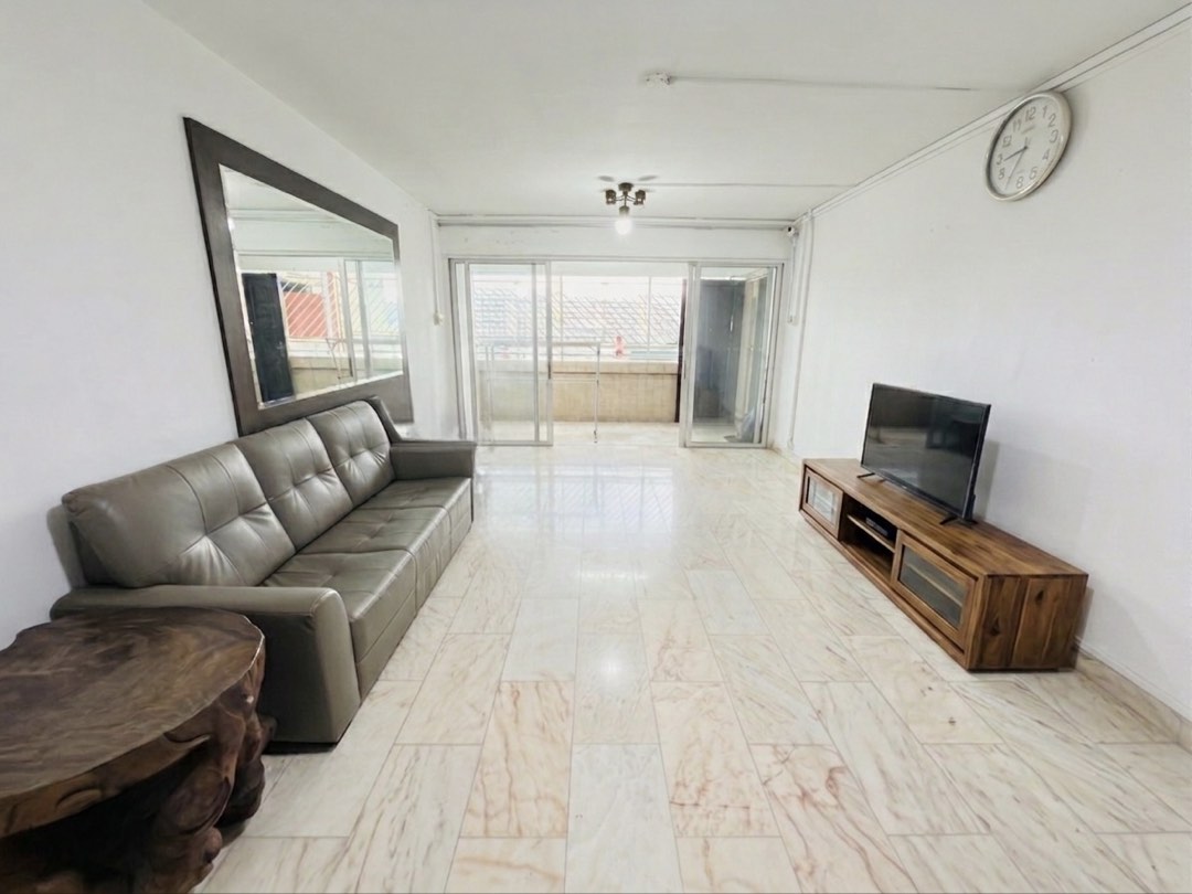 (Category: ) located in . Submitted by propkeng (Listing ID 1443629206, Image 1). Description: .
