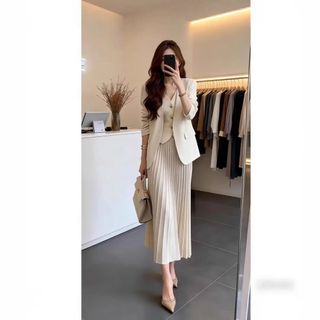 (Category: ) located in . Submitted by specialists_car_rental (Listing ID 1443652222, Image 1). Description: .