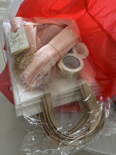 (Category: ) located in . Submitted by shopiiladyy90 (Listing ID 1443520715, Image 1). Description: .