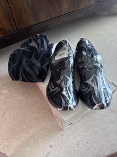 (Category: ) located in . Submitted by gooddeal_sg1 (Listing ID 1443555553, Image 1). Description: .