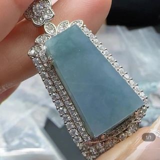(Category: ) located in . Submitted by fei.cui.jadeite (Listing ID 1443503750, Image 1). Description: .