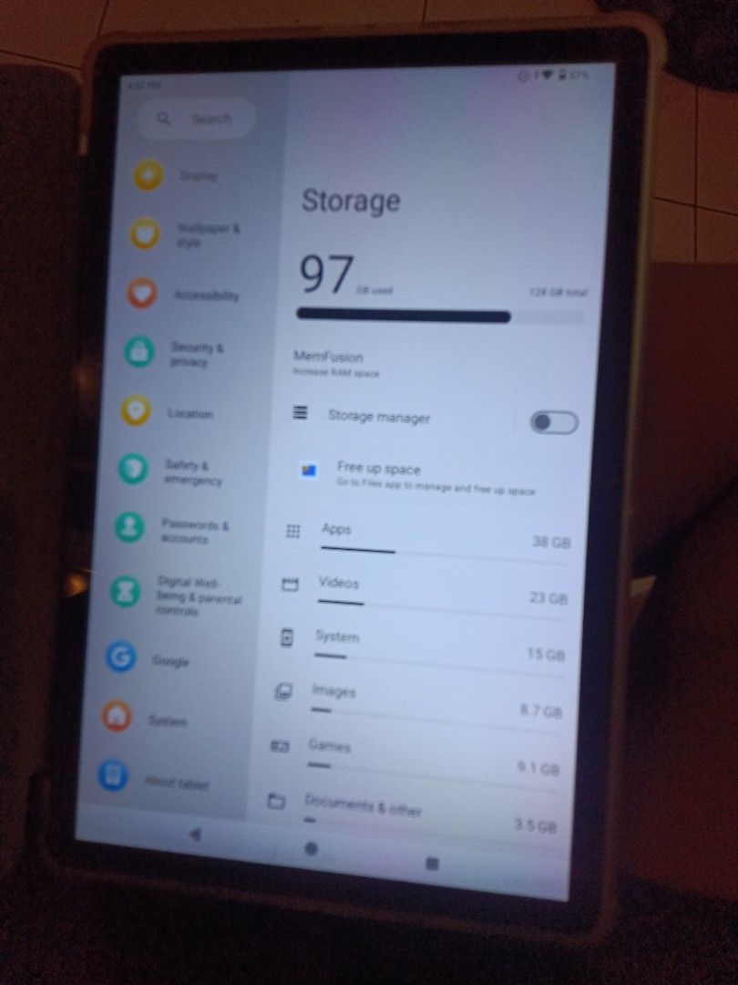 Alldocube iPlay 60 Lite Tablet (Category: Android) located in San Pedro. Submitted by leikeze91 (Listing ID 1443588573, Image 1). Description: - Alldocube iPlay 60 Lite Tablet - 128GB ROM Storage - 4GB RAM (Expandable to 8GB) - Runs on Android 14 -Screen Protected since day 1 - Comes with a Brand new Black Case - Ideal for kids, every day use and school works, for online classes Games. Makunat Battery. RFS: Nakatambak nln, CP na gamit ng bata. Co