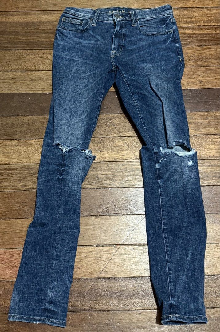 American Eagle Outfitters Distressed Blue Jeans (Category: Jeans) located in Cebu City. Submitted by k3nn4 (Listing ID 1443681344, Image 2). Description: American Eagle Pants Size: 31x32 Good condition Can do meetups at Ramos or delivery via lalamove/maxim PM for more details .