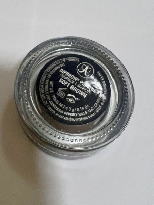 Anastasia Dipbrow Pomade - Soft Brown (Category: Makeup) located in Quezon City. Submitted by sustainable.fashion (Listing ID 1383063009, Image 2). Description: Originally bought at P1500 from Beauty Bar, Eastwood Mall Selling low at 500 Swatched only, used once :).
