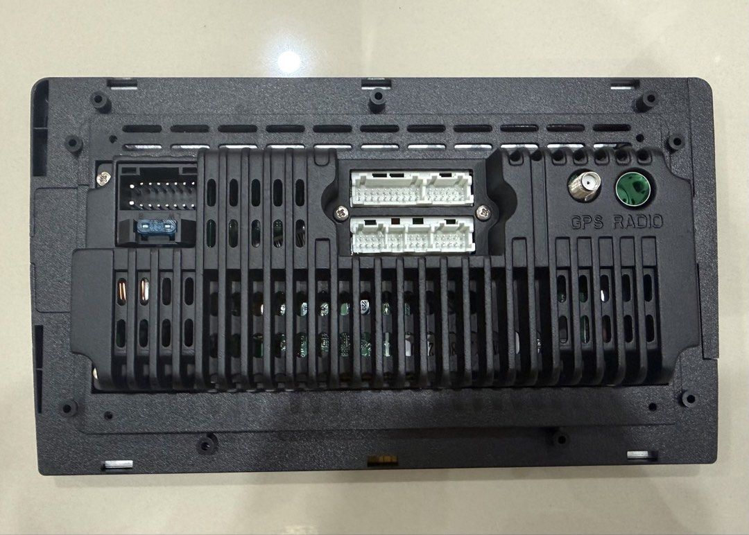 Android Unit (Category: Audio Systems) located in Singapore. Submitted by moonlight6666 (Listing ID 1443652713, Image 2). Description: -Buy Car Free This Android Unit -upgrade to a better Android -No Sim card funtion -Normal android only 2+16GB -New Set -No Box -No warranty -Full set cable.