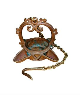 (Category: ) located in . Submitted by vintage_treasures24 (Listing ID 1443662312, Image 1). Description: .