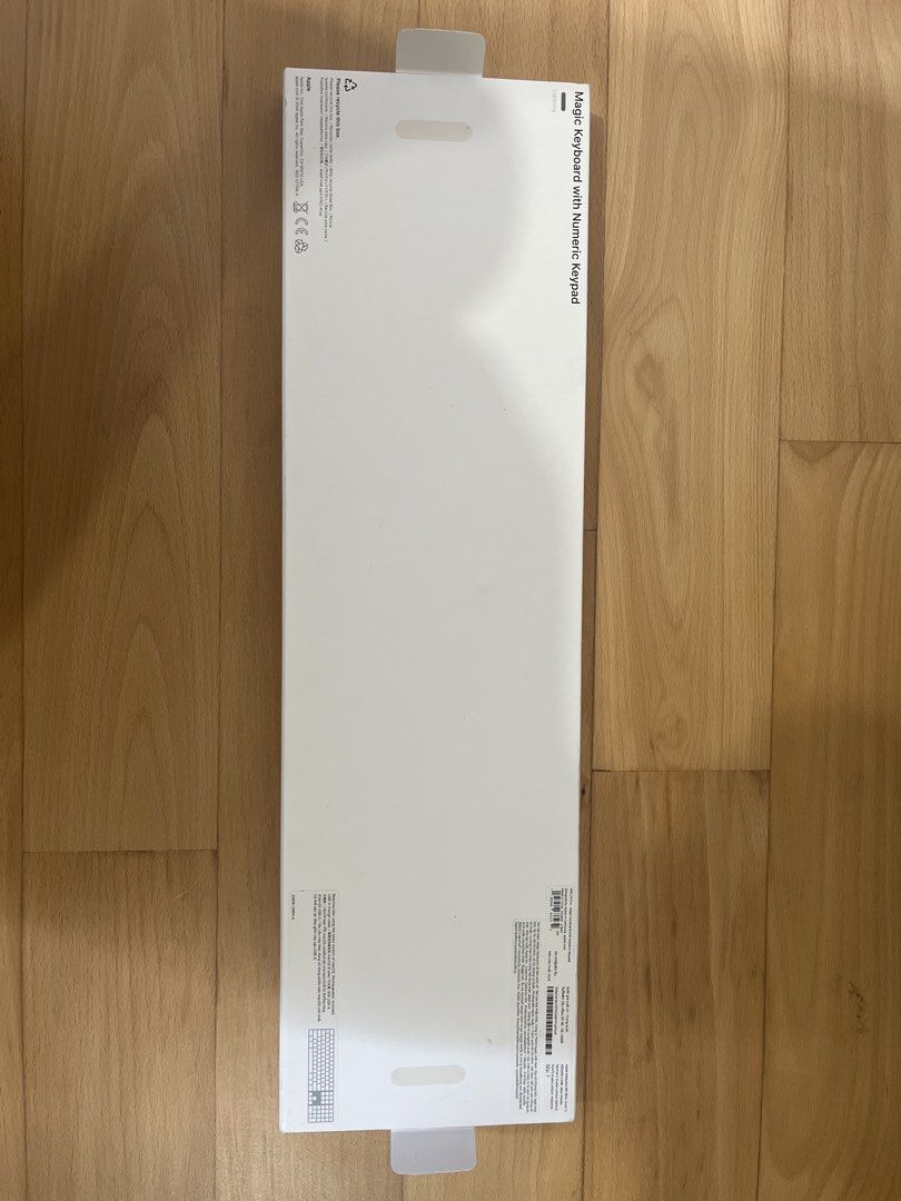Apple Magic Keyboard with Numeric Keypad483765884121917441