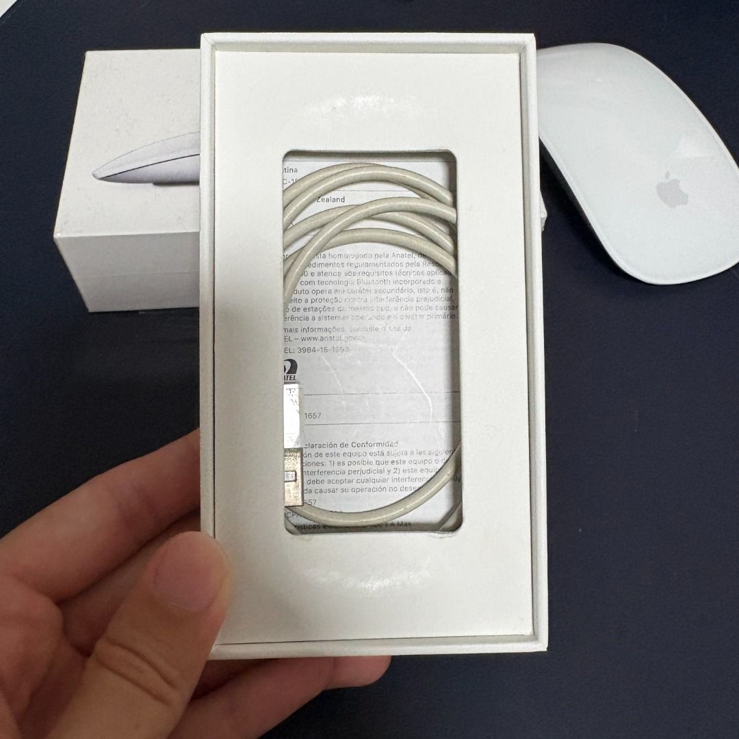 Apple Magic Mouse 2483767116052582403
