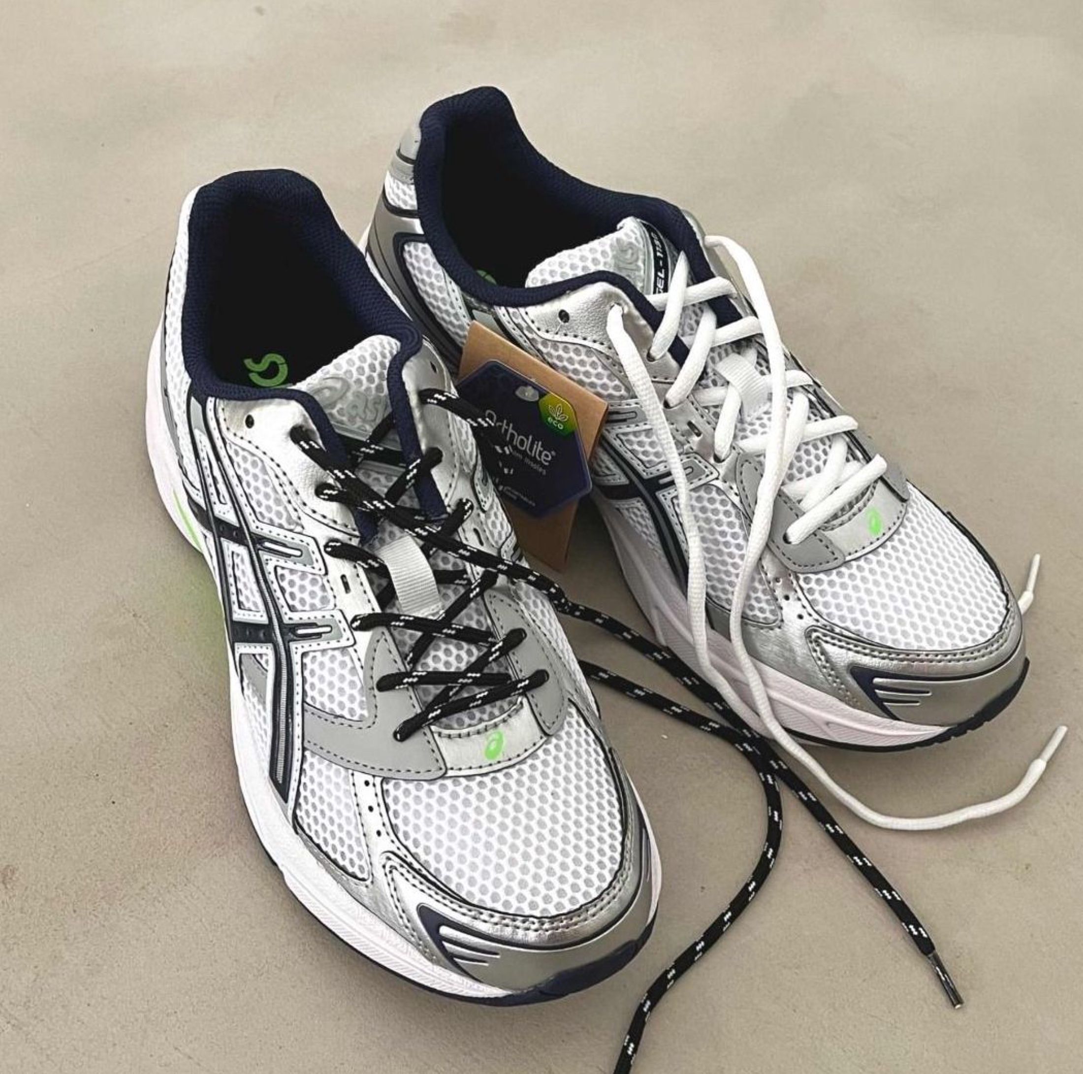 Asics Gel-1130 White Grey (Category: Sneakers) located in Singapore. Submitted by nobleoceanies (Listing ID 1443697199, Image 2). Description: 🏪 Shop Pick | Asics Asics Gel-1130 White Grey Quality: Brand New Shipping: Free J&T/Ninja Van Payment: Cash on Delivery Confirm: 3-day photos Need help? Chat me 💬.