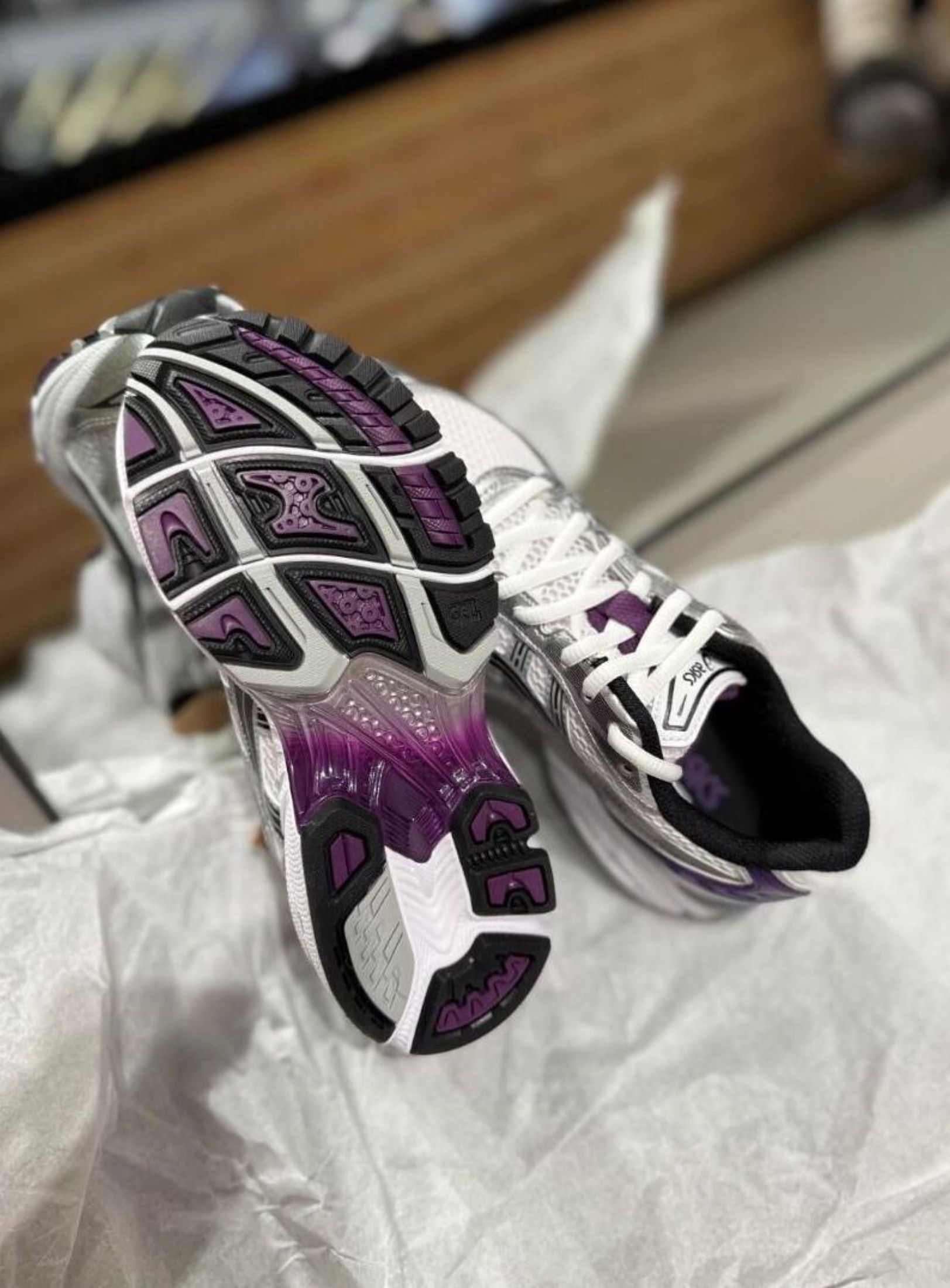 Asics Gel-Kayano 14 White Purple (Category: Sneakers) located in Singapore. Submitted by lddflower (Listing ID 1443638926, Image 3). Description: 🎯 Today's Pick Asics · Asics Gel-Kayano 14 White Purple New | Free Ship | COD | 3-Day Confirm 📲 Chat to order.