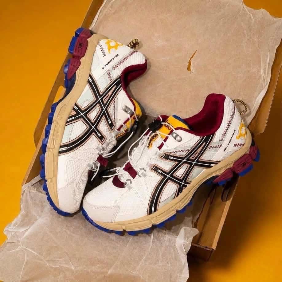 ASICS Running Shoes (Category: Casual Shoes) located in Manila. Submitted by bestfindsbydivine (Listing ID 1443605299, Image 3). Description: please PM shoe size for men and women.