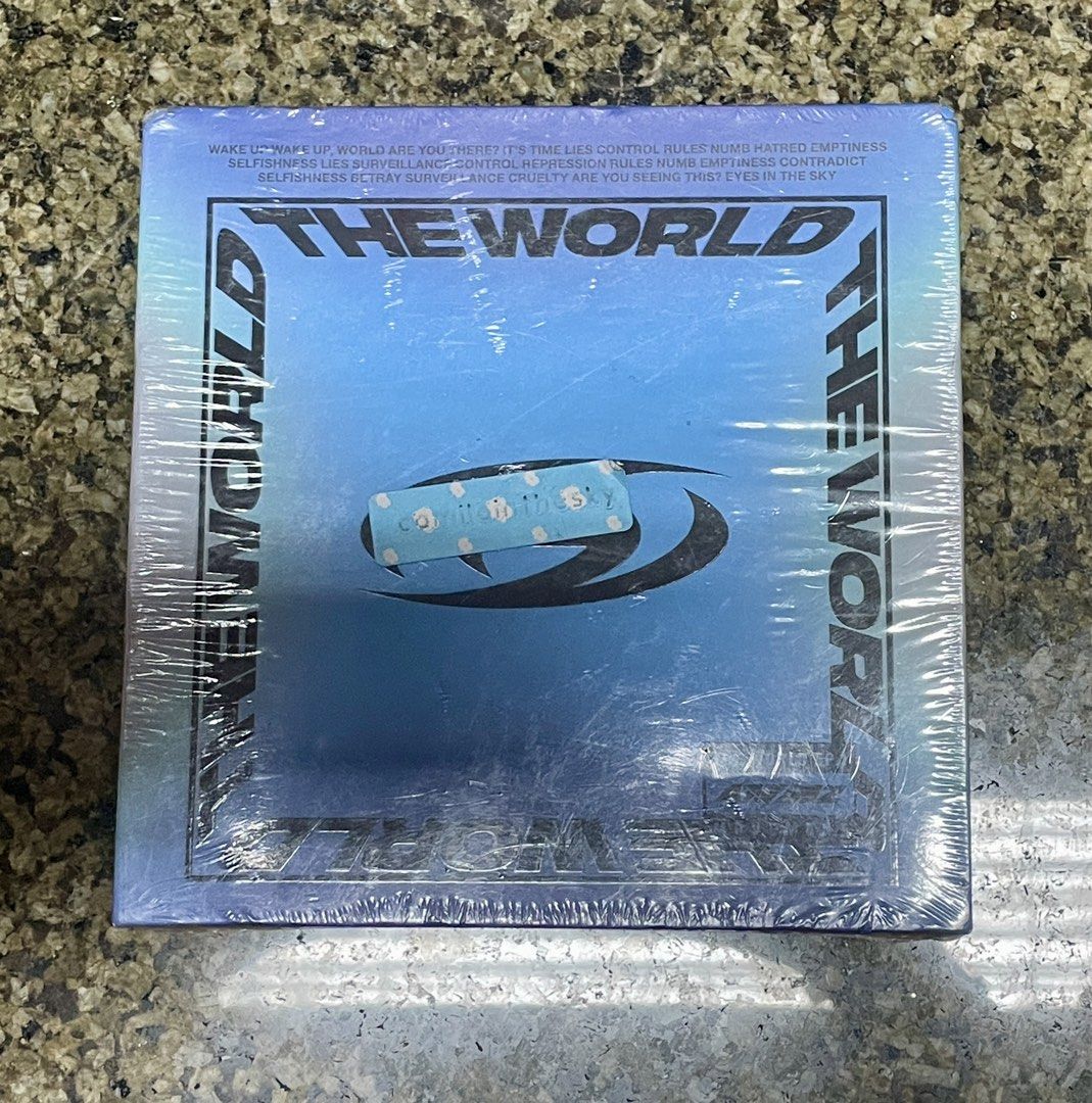 ATEEZ - [THE WORLD EP.1 : MOVEMENT] A Version (*SEALED*) (Category: CDs & DVDs) located in Manila. Submitted by casssee (Listing ID 1443615984, Image 1). Description: ATEEZ - [THE WORLD EP.1 : MOVEMENT] A Version (*SEALED*) PHP 800 (highly negotiable) Inclusions: • Out box • Photo Booklet • Disc • Sticker • Folded Lyrics Poster • Random ID card (1 of 8) • Random Photo card (1 of 16) Note: Might have pre-order benefits (poster, photo card, polaroi