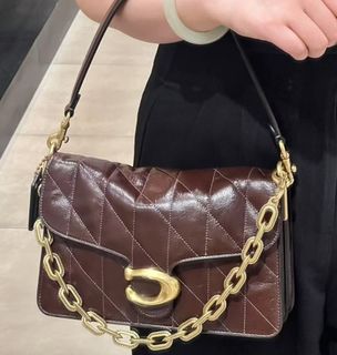 (Category: ) located in . Submitted by barbiebag (Listing ID 1443592219, Image 1). Description: .