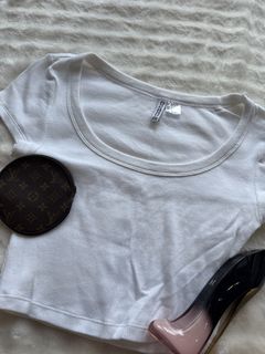 (Category: ) located in . Submitted by uriconiccloset (Listing ID 1443567649, Image 1). Description: .