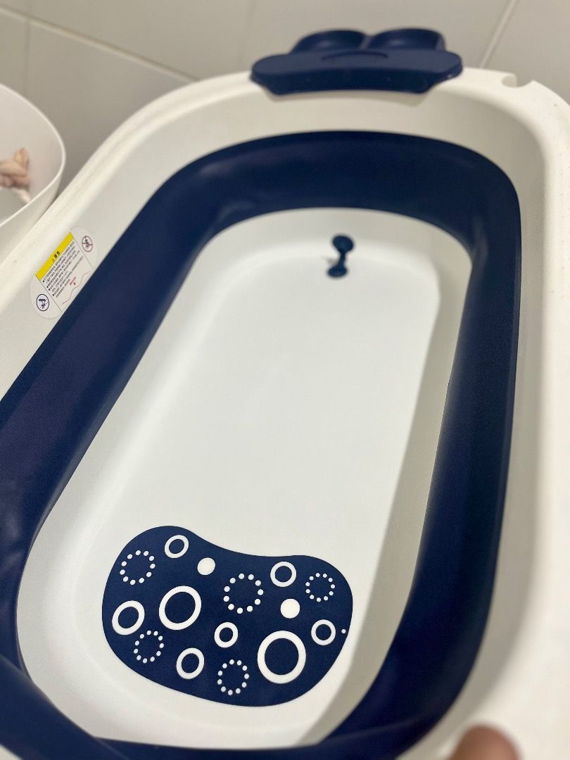 Baby Bathtub, Stroller, and High Chair Bundle (Category: Strollers) located in Caloocan City. Submitted by leahchimraffin (Listing ID 1443539812, Image 2). Description: SOLD AS BUNDLE - Bundle includes: Foldable baby bathtub, compact stroller, and high chair. - All items are in good, pre-loved condition. - Ideal for parents seeking convenient and space-saving baby essentials. - Stroller: Lightweight and easy to maneuver. - Bathtub: Perfect for sm