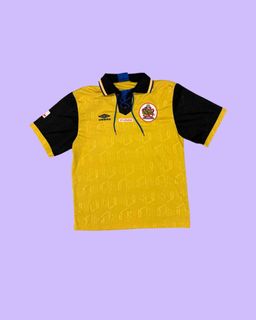 (Category: ) located in . Submitted by cultfavefootballshirts (Listing ID 1443538473, Image 1). Description: .