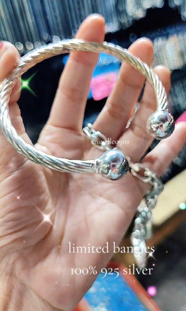 bangles 925 silver limited (Category: Bracelets) located in Caloocan City. Submitted by vellesboutiqueandmore (Listing ID 1443687521, Image 1). Description: 100% 925 silver mtigas Estimated grams 16.57 grms unisex for big hands pay now ship now only 1...