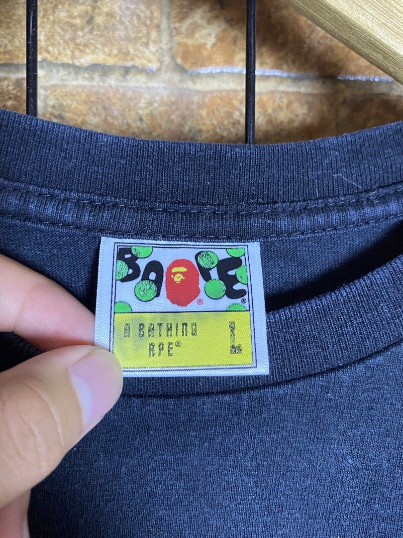 Bape Shark Green Camou Tee (Category: Tshirts & Polo Shirts ) located in Makati City. Submitted by earnx_ (Listing ID 1443541451, Image 3). Description: Bape Shark Green Camou Tee Size large on tag Authentic/Legit Dimension is 20x26 Issue hairline cracked only.