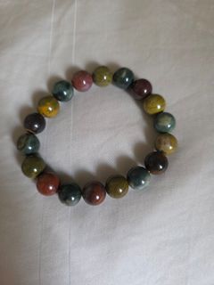 (Category: ) located in . Submitted by Crystalisation (Listing ID 1443560569, Image 1). Description: .