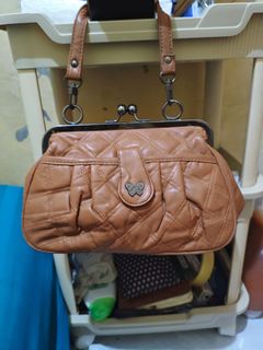(Kategori: ) berada di . Dikirim oleh ojanalfa08 (ID iklan 1443653684, Gambar 1). Deskripsi: .