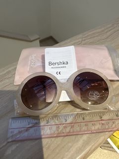 （分類：）位於 。 由 sellerfmt 提交（商品編號 1443615152，圖片 1）。簡介： 。