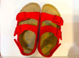 （分類：）位於 。 由 hk0mil 提交（商品編號 1443638917，圖片 1）。簡介： 。