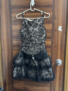 (Category: ) located in . Submitted by nikki.declutters (Listing ID 1443598831, Image 1). Description: .