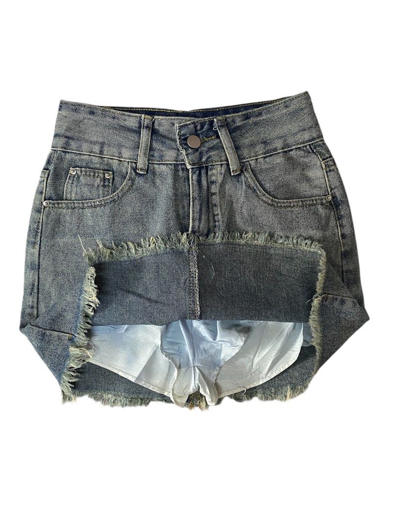 Blue Frayed Hem Denim Mini Skirt (Category: Skirts) located in Manila. Submitted by dnllspr (Listing ID 1443530559, Image 3). Description: size 24-25.