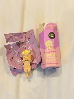 (Category: ) located in . Submitted by coloredclouds (Listing ID 1443529436, Image 1). Description: .